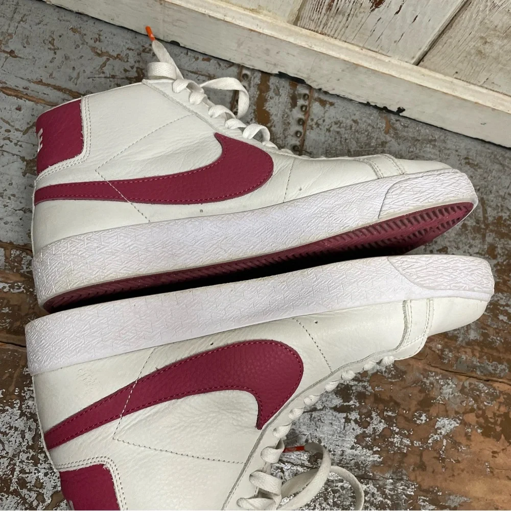 Nike SB Zoom Blazer Mid ISO Orange Label Sweet Beet Sneakers
